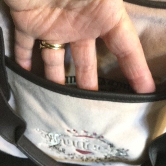 Juicy Couture carry on luggage tote excellent used  condition soft velvety pink - Picture 10 of 11